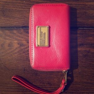 Marc by Marc Jacobs wristlet